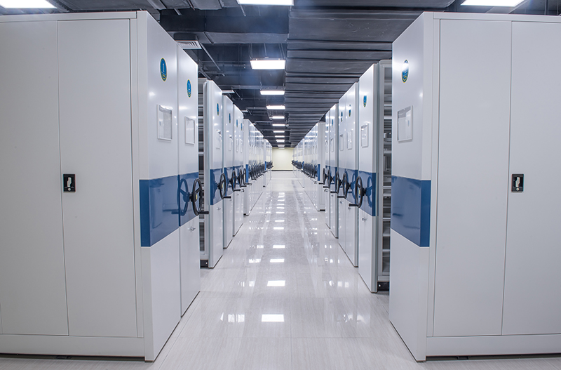 密集架場(chǎng)景