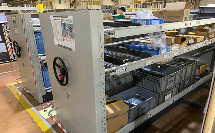 ���f���ܼ��܏S��