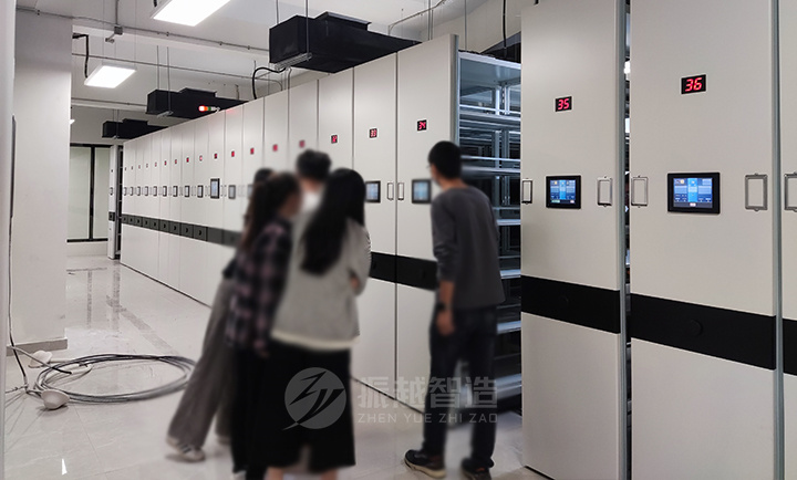 1689153060978446.jpg 智能電動(dòng)密集柜軌道式移動(dòng)檔案架 (32).jpg